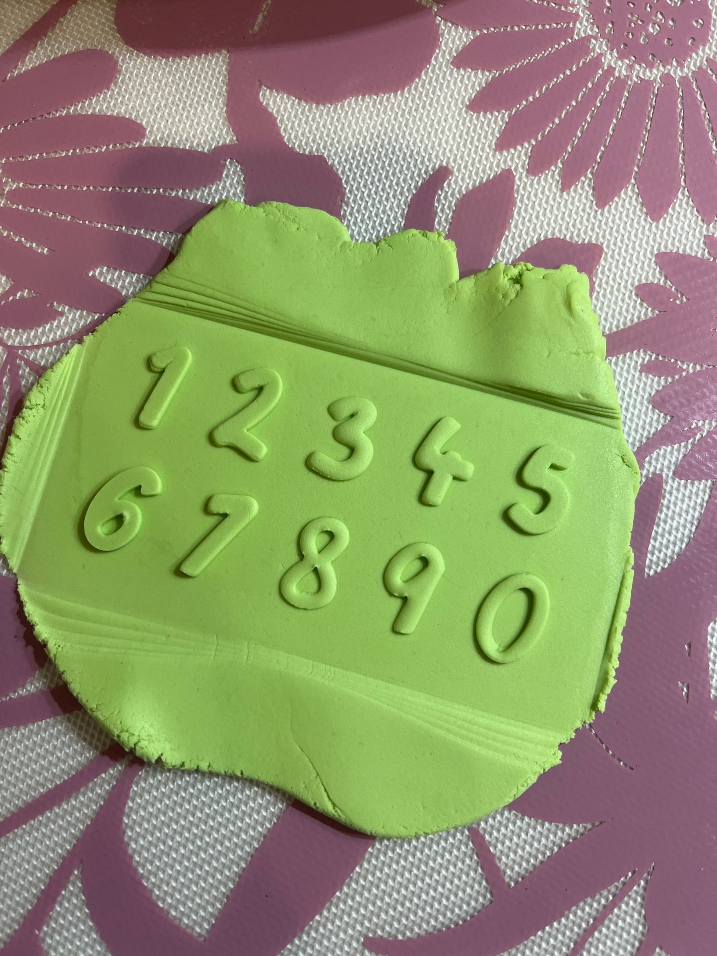Mini numbers stamp and cutter - to match Level unlocked stamp