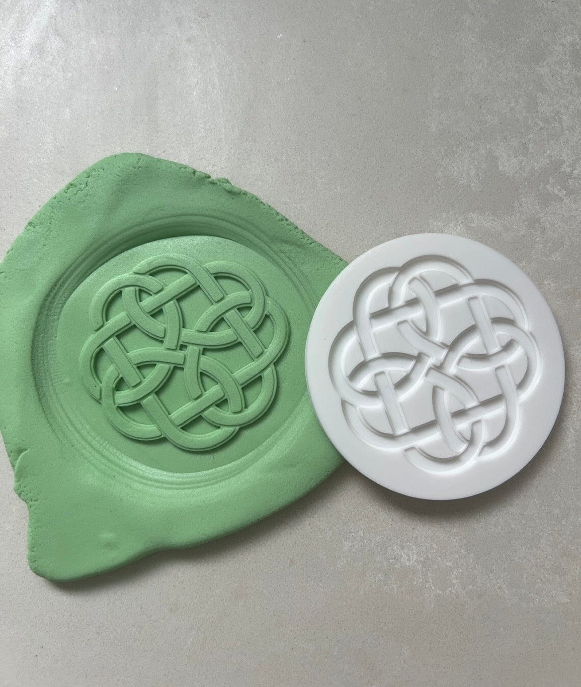 Celtic knot stamp and cutter