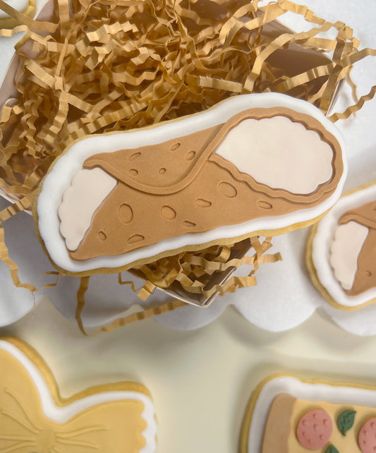 Cannoli stamp and cutter