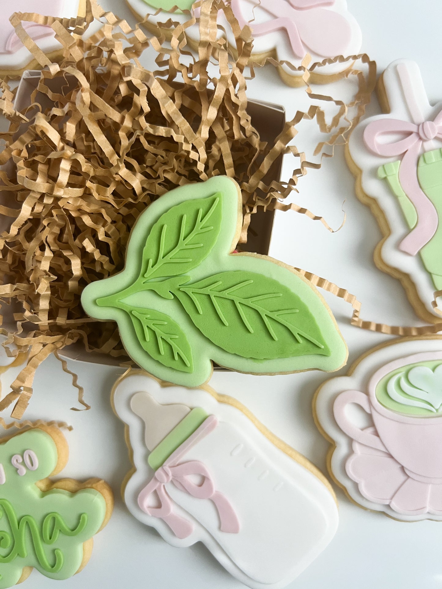Matcha leaf debosser stamp and cutter