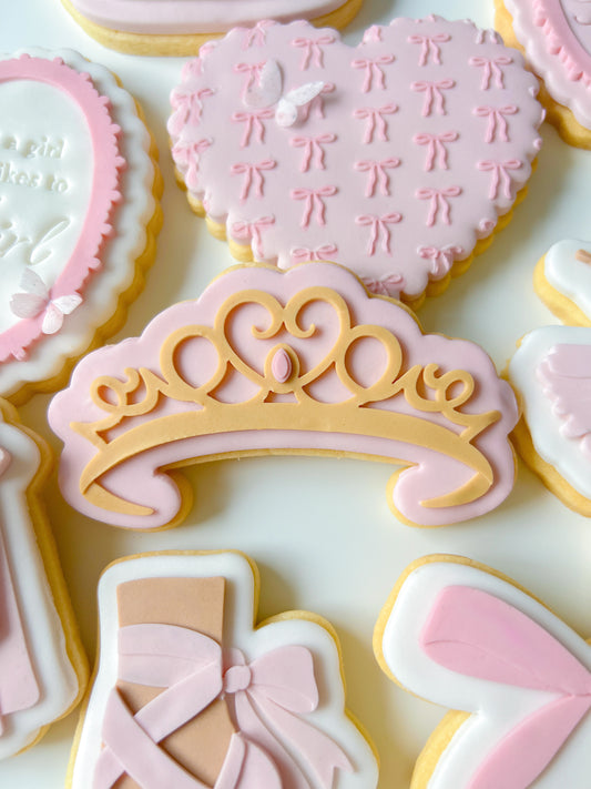 Tiara stamp and cutter